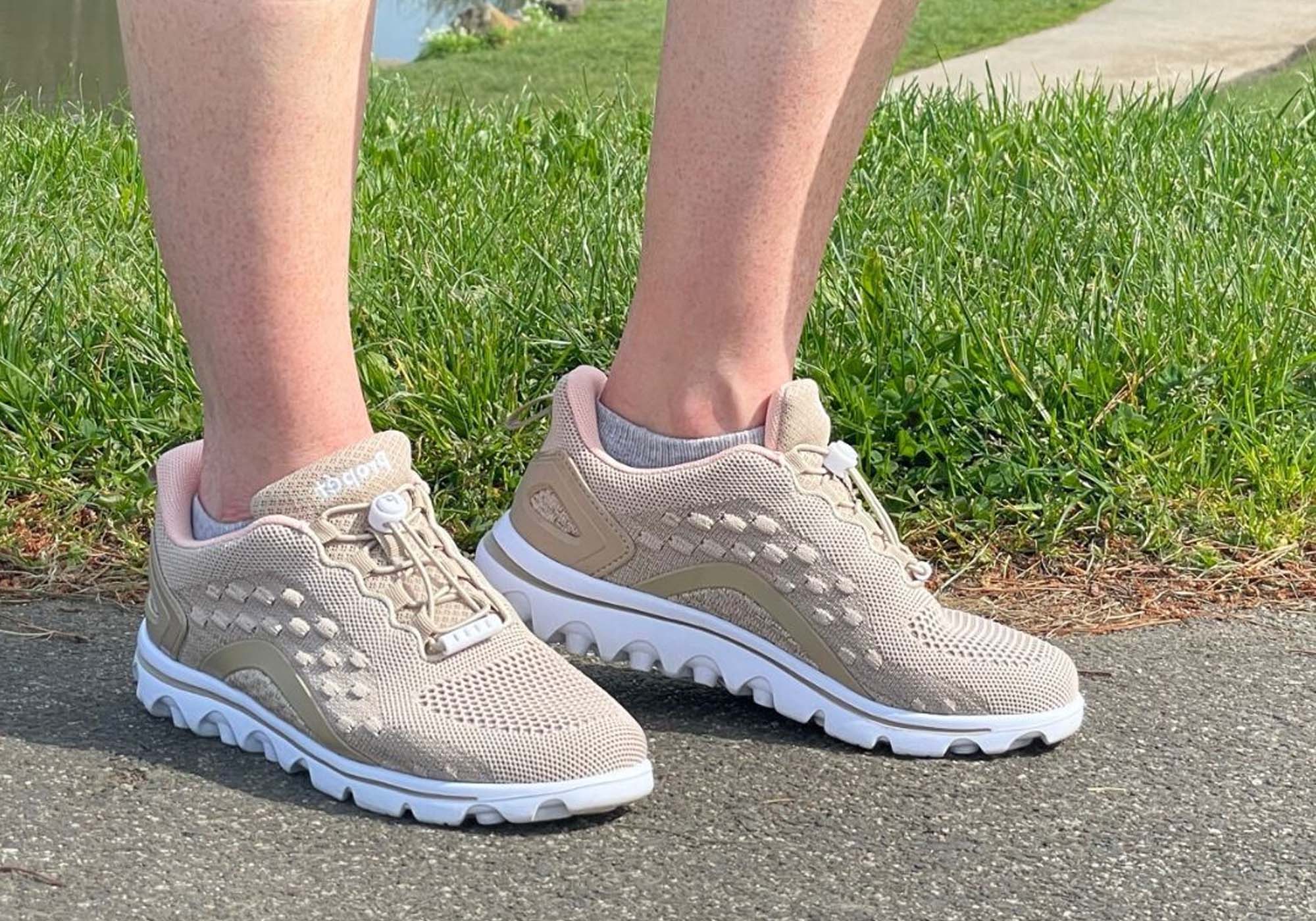 Propet Womens Travelactiv Axial Comfortable Wide Width Walking Shoes