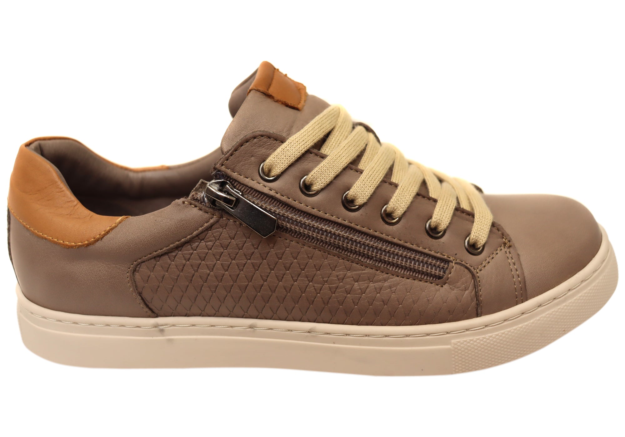 Cabello Comfort Ursa Womens Leather European Cushioned Casual Shoes