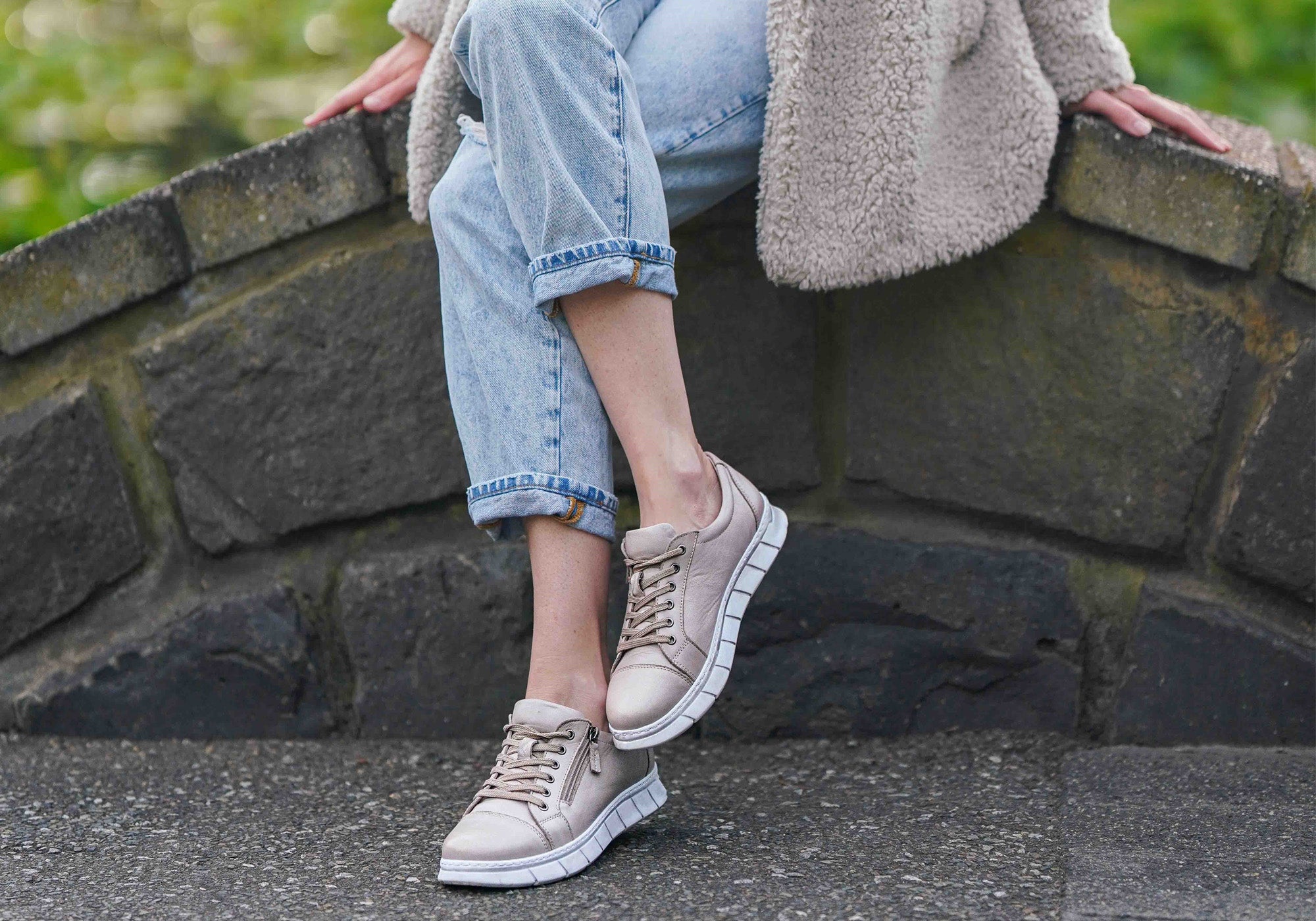 Cabello Comfort Unison Womens Leather European Casual Shoes