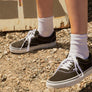 Vans Womens Doheny Comfortable Lace Up Sneakers