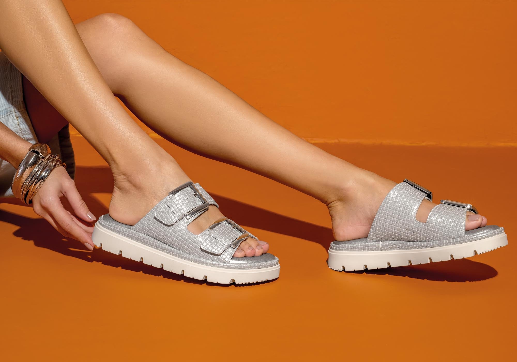 unique-id-7db890a8-a6f1-40cd-a980-465e4057bc03