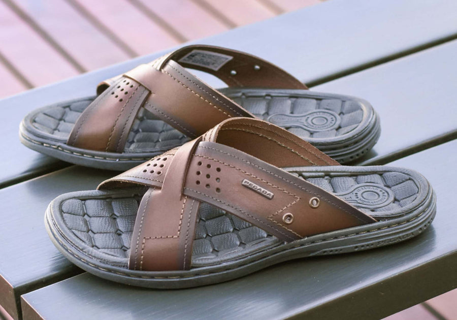 Pegada Perry Mens Comfortable Leather Slides Sandals Made In Brazil