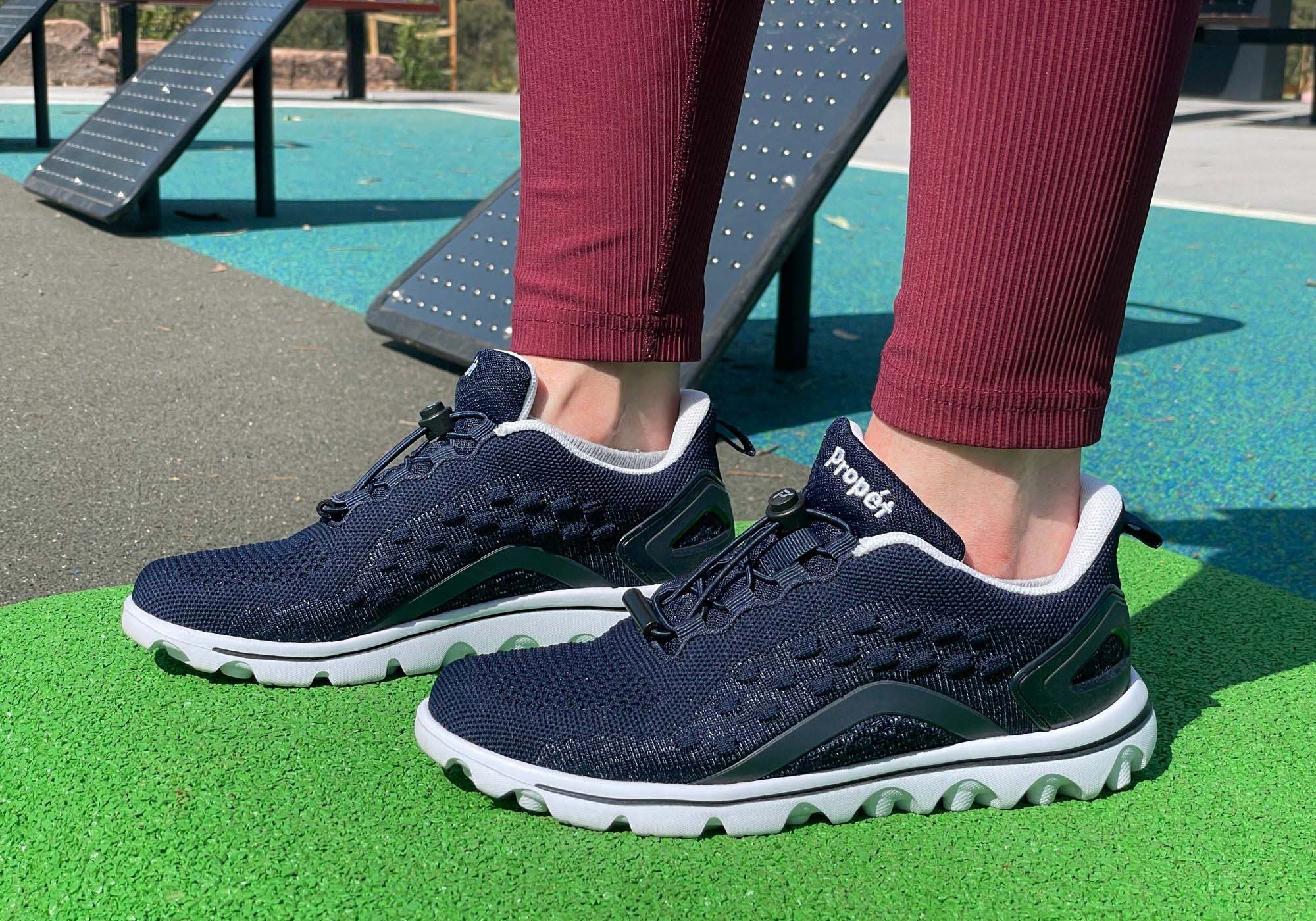 Propet Womens Travelactiv Axial Comfortable Wide Width Walking Shoes