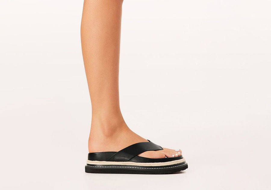 unique-id-9116c616-d69b-4adf-b2e3-d7558149b85f