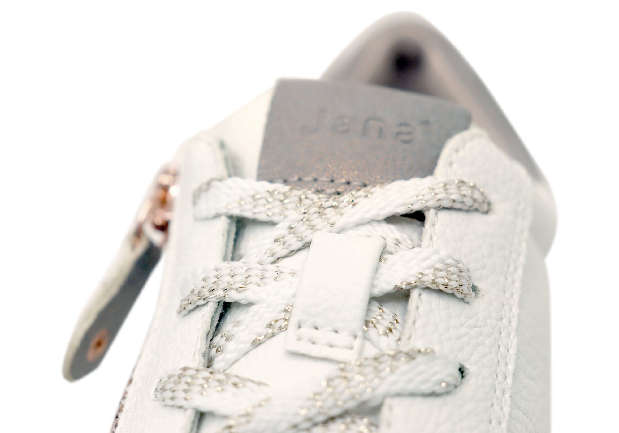 unique-id-aae2f3ba-9309-4f87-a16c-f00460efbe83