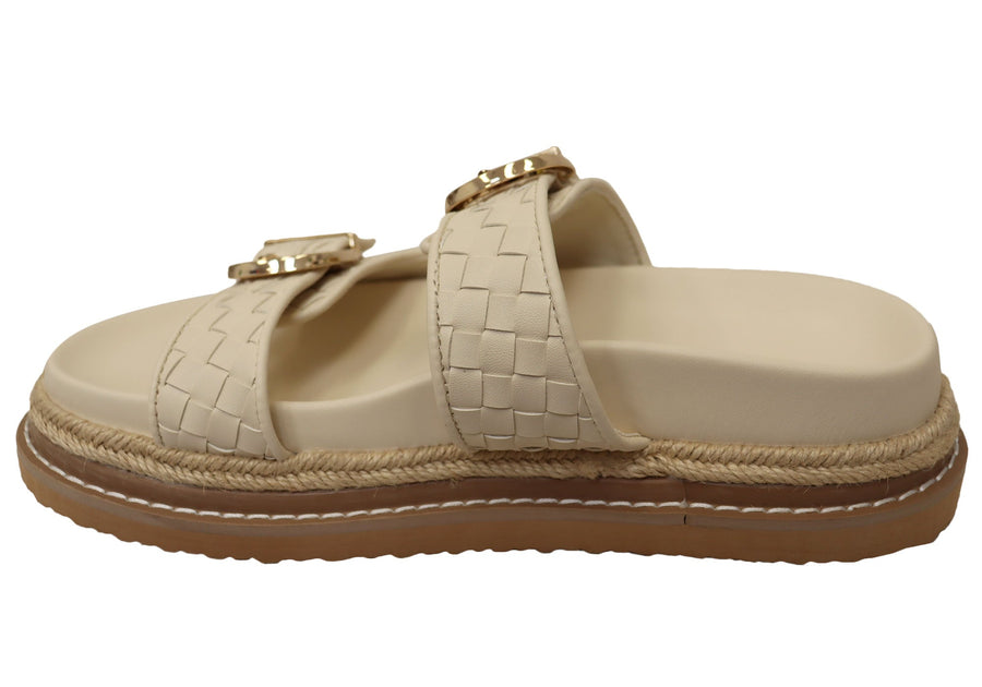 unique-id-20536e5a-ef05-44f9-bd67-851813a45e55