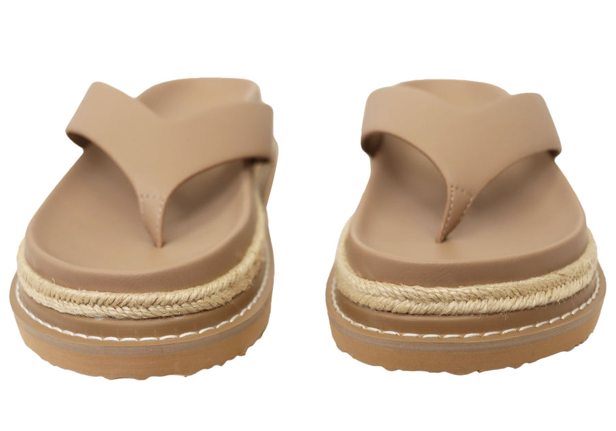 unique-id-5da69bef-319f-4470-9ba7-d18acb170662