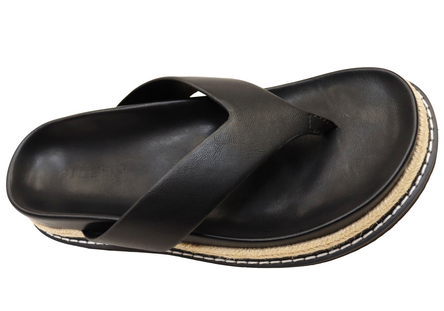 unique-id-d71ffdb5-2ec4-420f-ac2d-2387750a4ccd