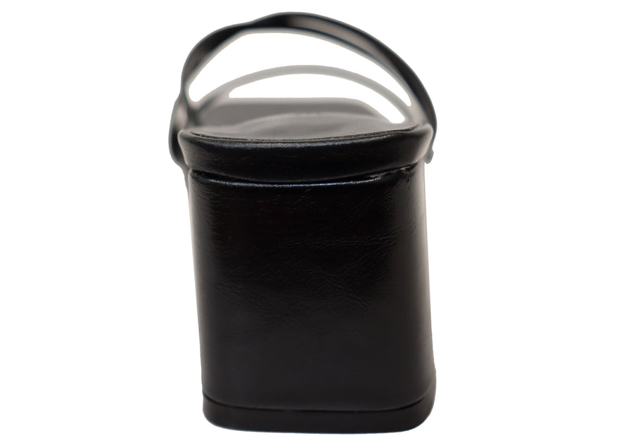 unique-id-895d0c33-1807-4da6-8dcd-f3ff1efd7121