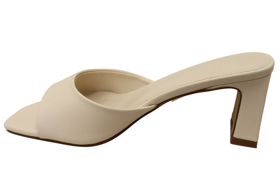 unique-id-9ef6c708-2d14-4675-9f7b-6b0881e920e2