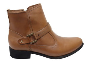 Via Paula Lotus Womens Comfortable Brazilian Leather Ankle Boots
