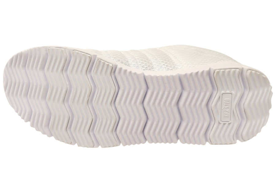 unique-id-d0c7d29a-b1eb-4b6d-844e-222676825a5c