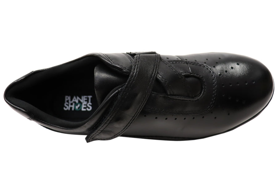 Planet Shoes Reflex Womens Comfortable Leather Adjustable Strap Shoes