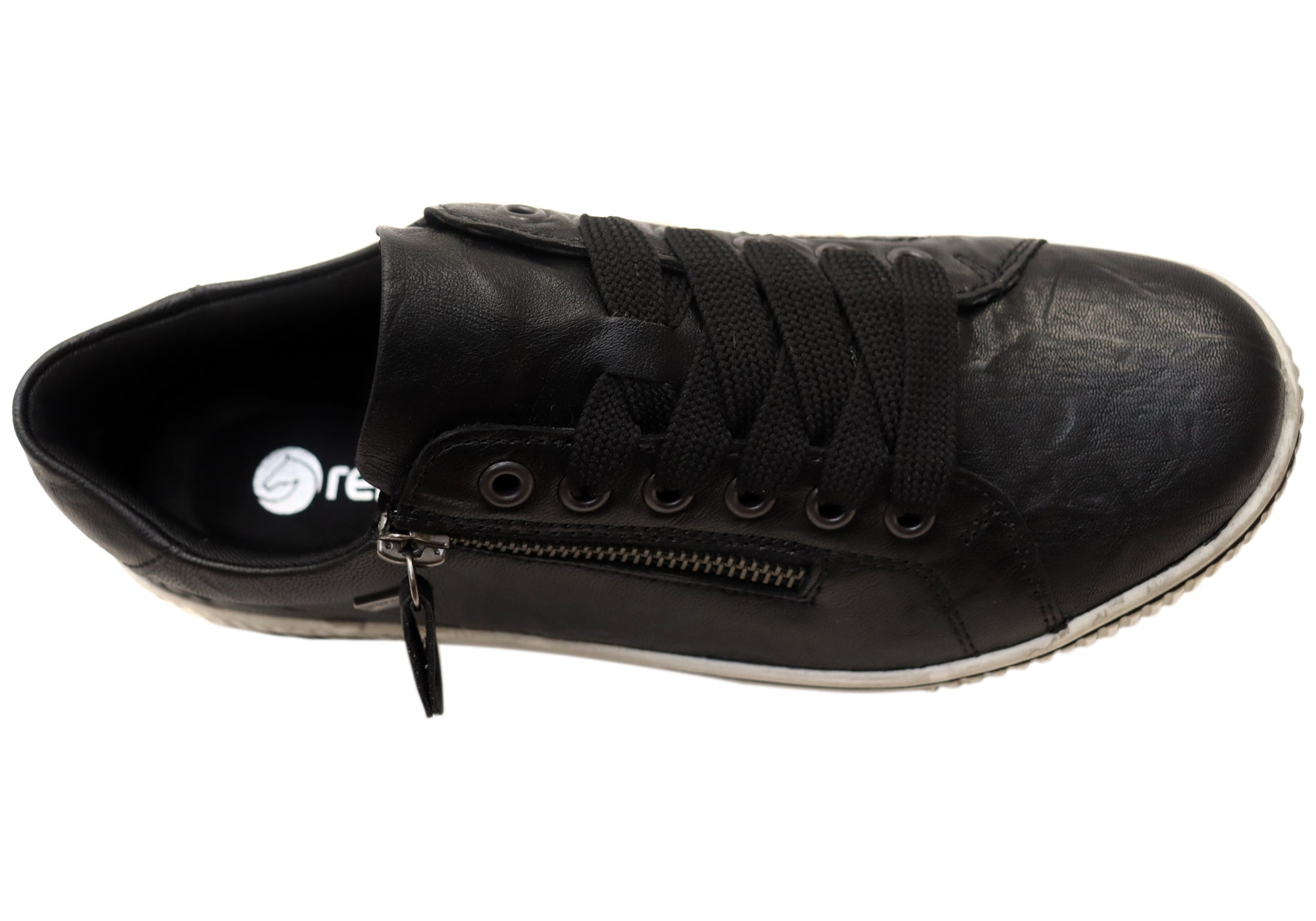 unique-id-e218a034-8e46-4424-a621-dd9864abc890