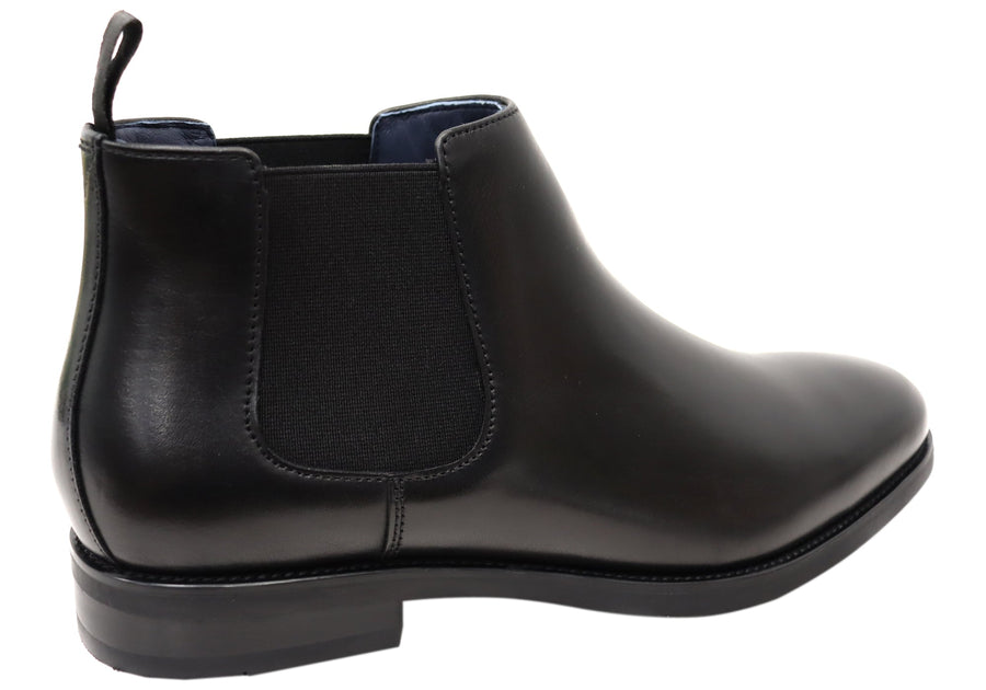 Florsheim Mens EEE Triple Wide Leather Ceduna Plain Toe Chelsea Boots