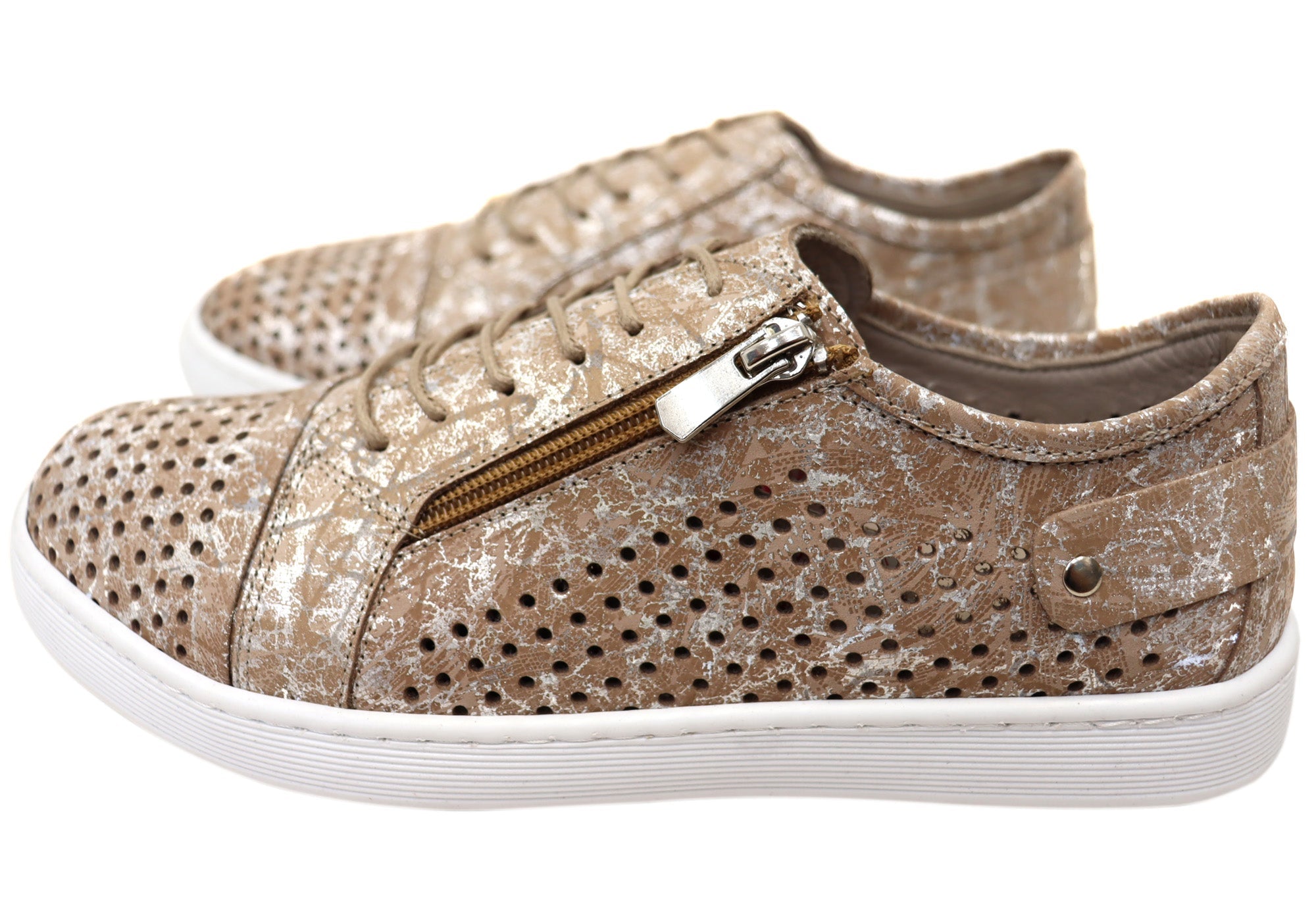 unique-id-e57f3071-1464-45d3-ad67-65e1d4791497