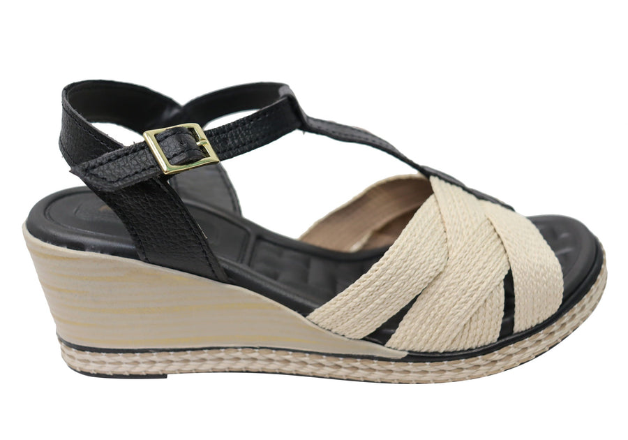 Pegada Carlisle Womens Brazilian Comfortable Leather Wedge Sandals