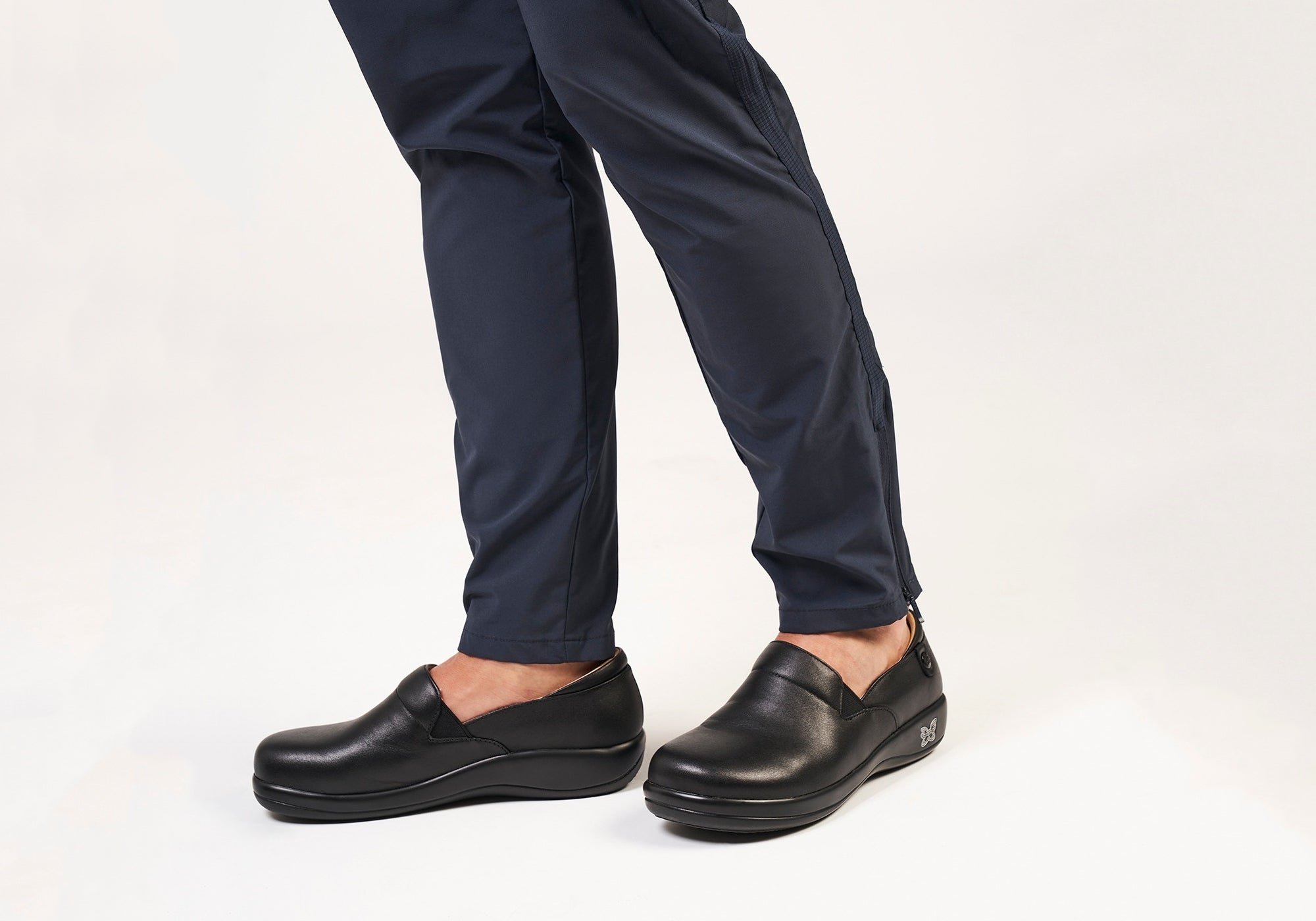 unique-id-6ee37f4c-d4c1-4c57-99a2-2d92b612ea77