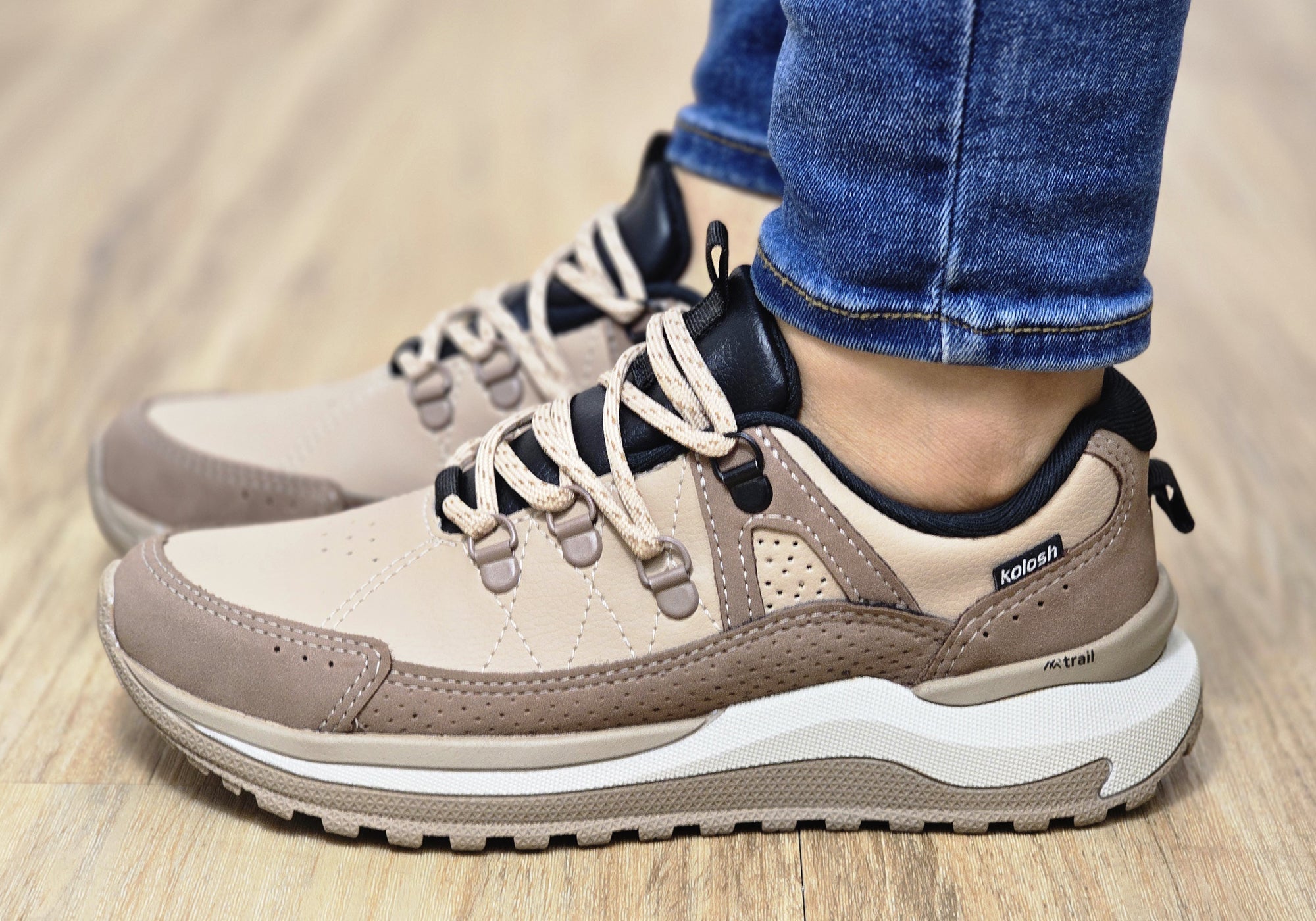 unique-id-3bc7db83-0067-4d50-901a-8b93512c33b7