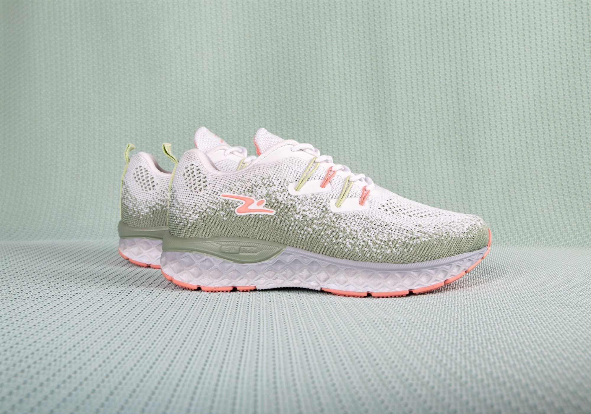 Adrun Drift Womens Comfortable Athletic Shoes Made In Brazil