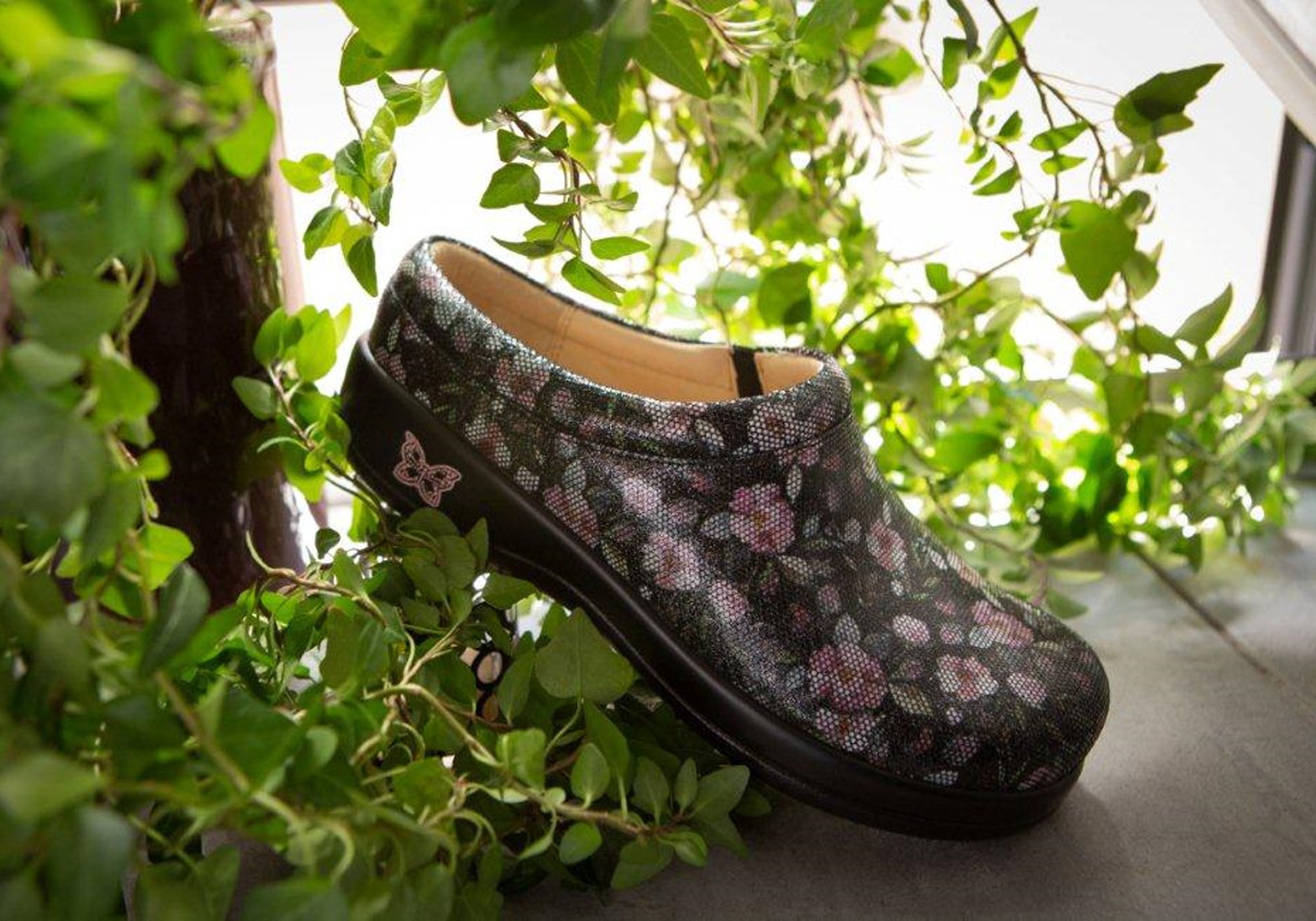 unique-id-e0530af9-9e6e-4f4b-a9a1-ae5c224a18a7