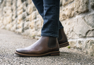 Florsheim Mens EEE Wide Leather Highland Chelsea Plain Toe Gore Boots