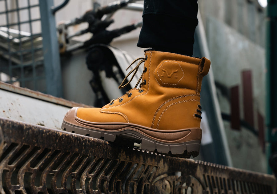 Comfy steel clearance toe cap boots