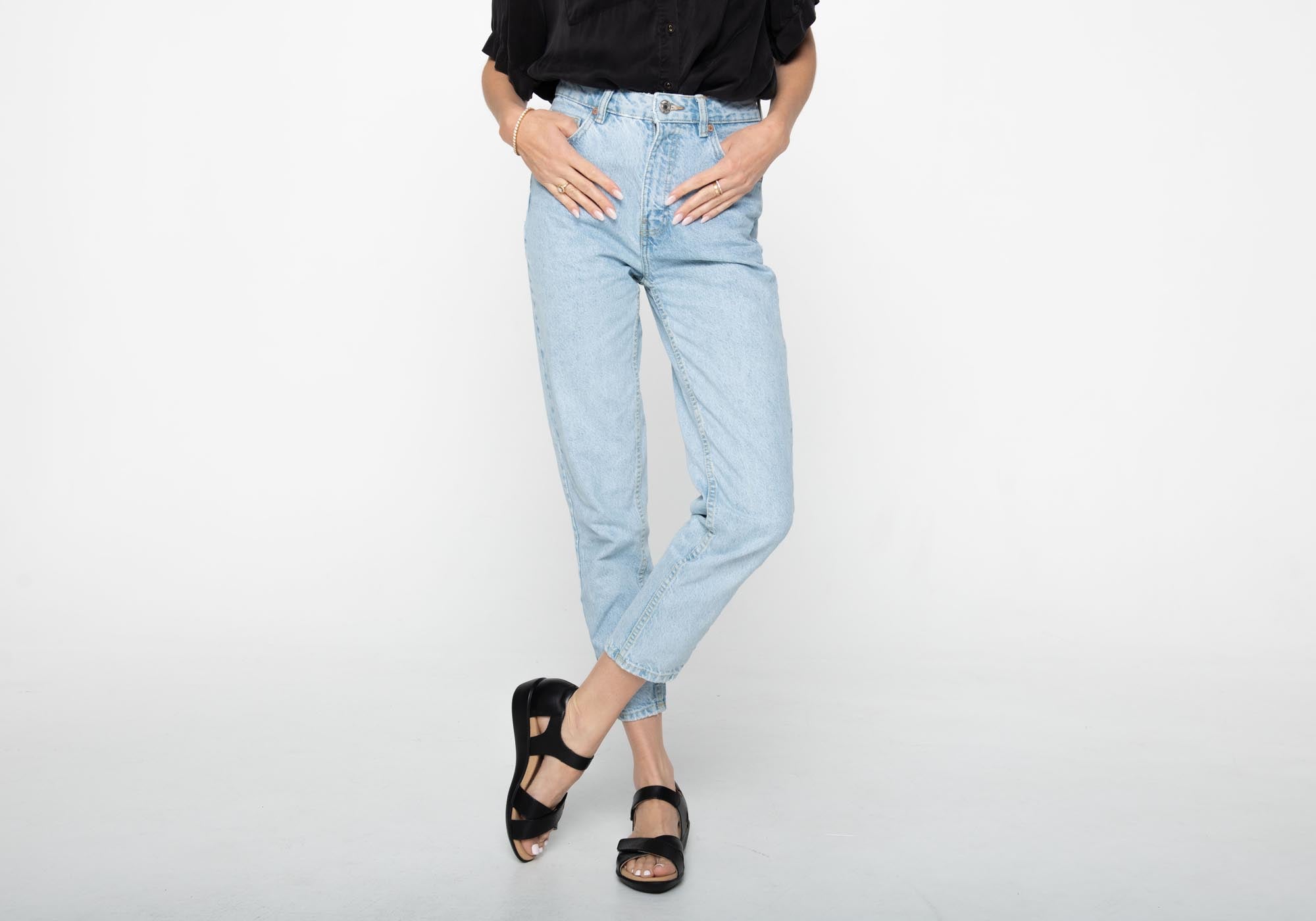 unique-id-1ce3ce6d-13db-452c-8ed0-ae841cba81fa