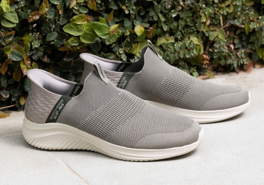 Skechers Mens Slip Ins Ultra Flex 3.0 Viewpoint Comfortable Shoes