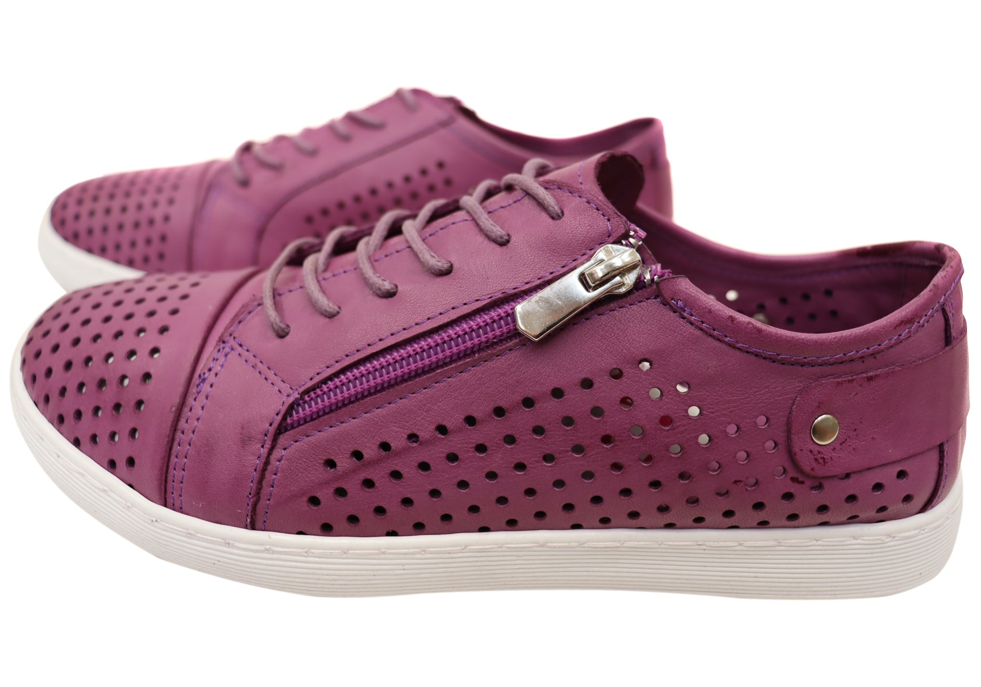 unique-id-70b3f147-b35c-4a6a-8513-b17379cc681b